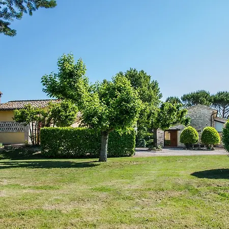 Le Dell'olmo Villa *
